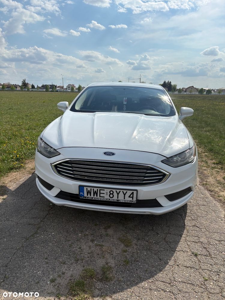Ford Fusion - 11