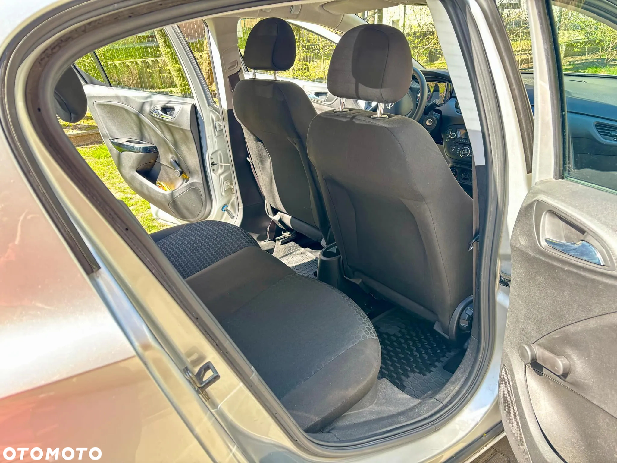 Opel Corsa 1.4 Enjoy - 12