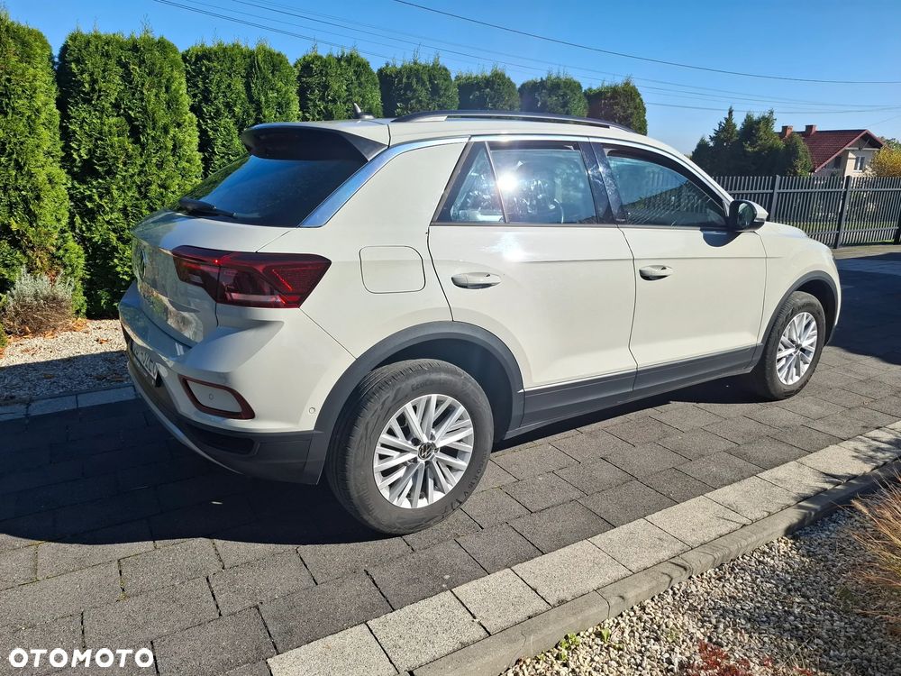 Volkswagen T-Roc 2022 photo 2