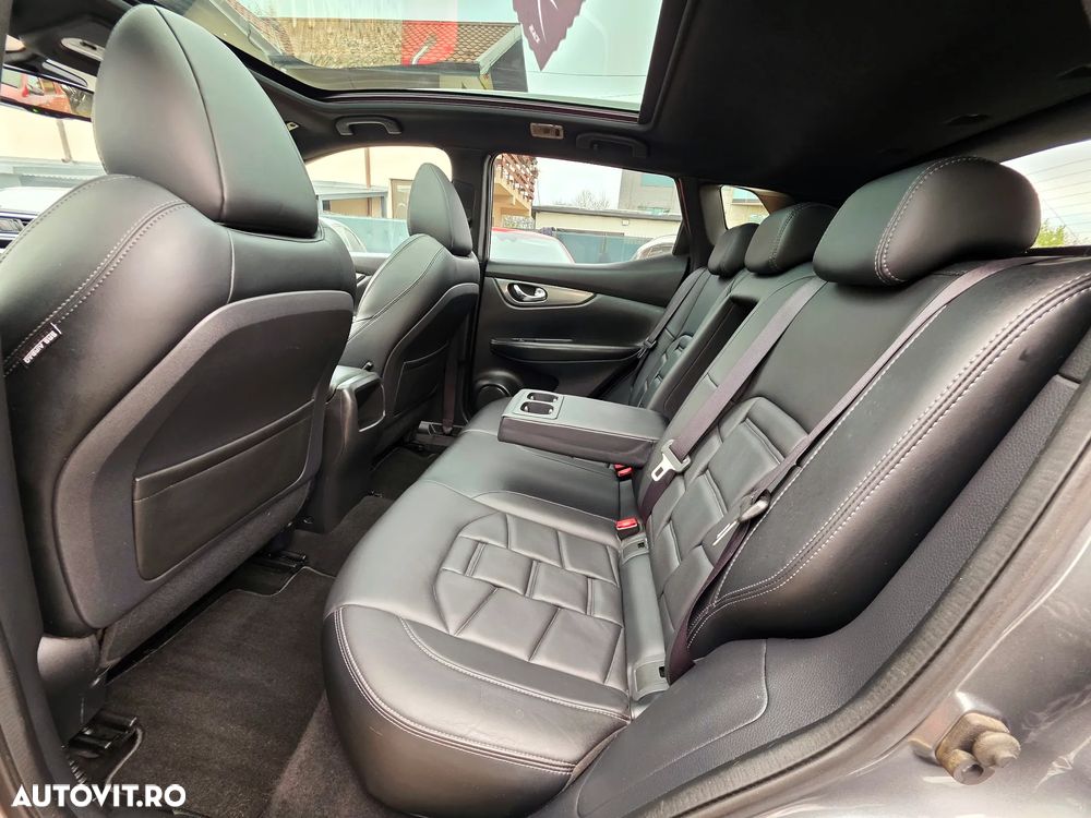 Nissan Qashqai 1.6 DCI TEKNA+ - 17