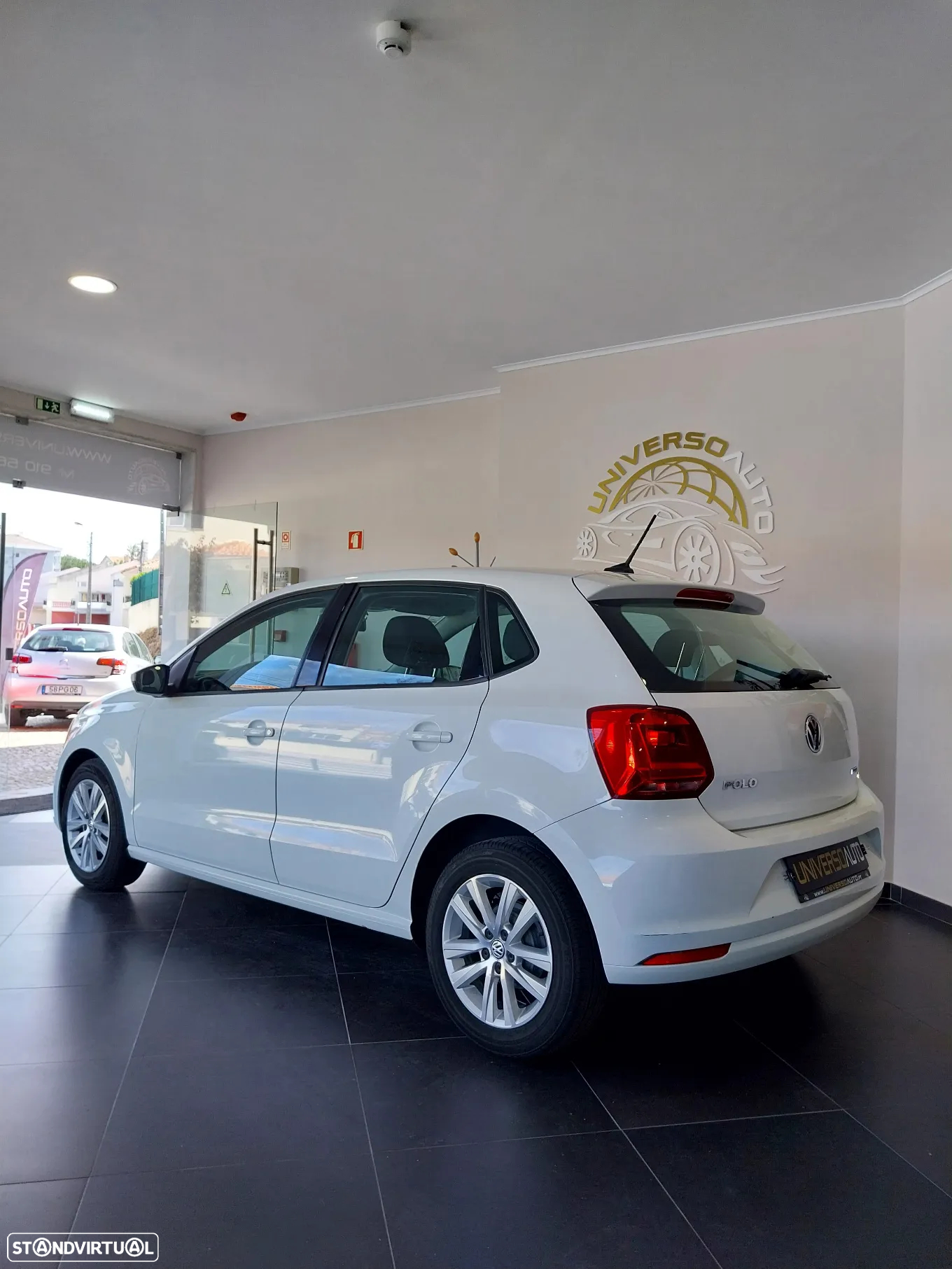 VW Polo 1.0 Confortline Nav - 5