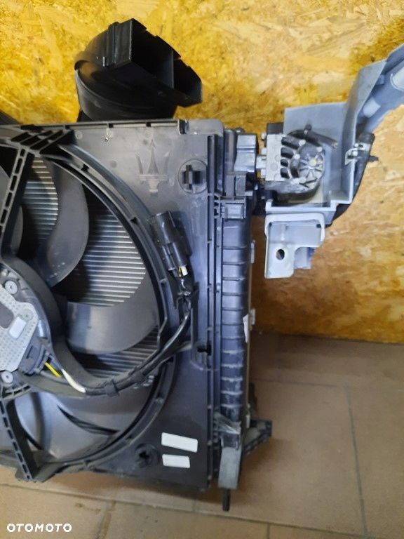chlodnice  pas przedni  wzmocnienie  maserati levante 3.0 ben  orgi - 10