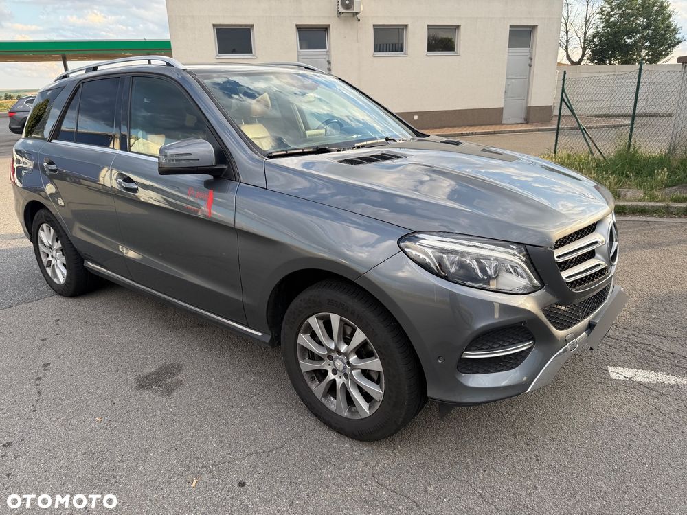 Mercedes-Benz GLE 250 d 4-Matic - 1