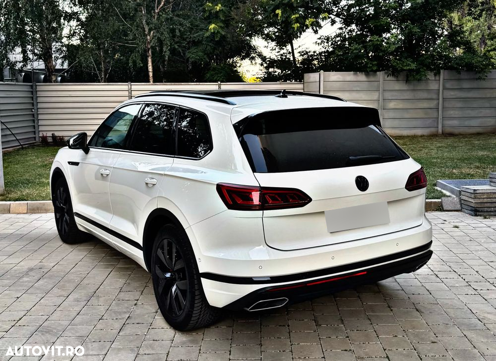 Volkswagen Touareg V6 TDI 4MOTION Elegance - 9