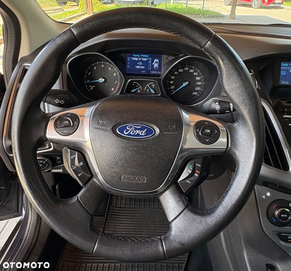 Ford Focus - 13