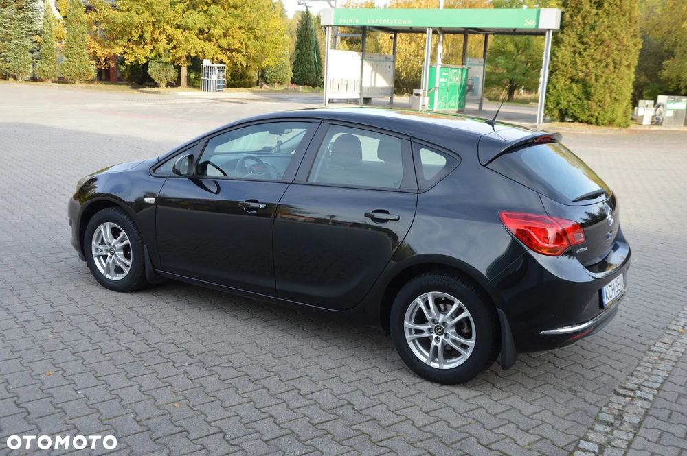 Opel Astra 1.4 Enjoy - 15