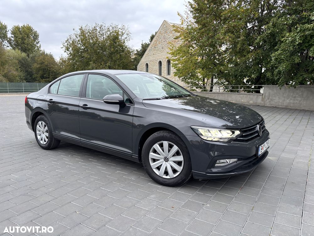 Volkswagen Passat 1.5 TSI ACT Advance - 1