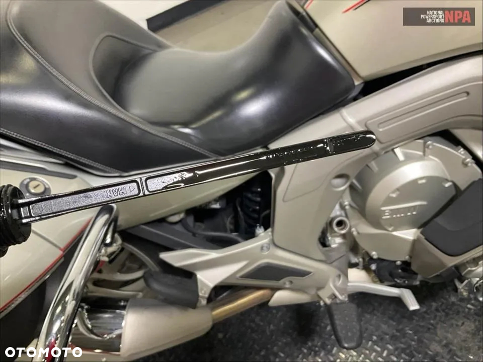 BMW K - 7