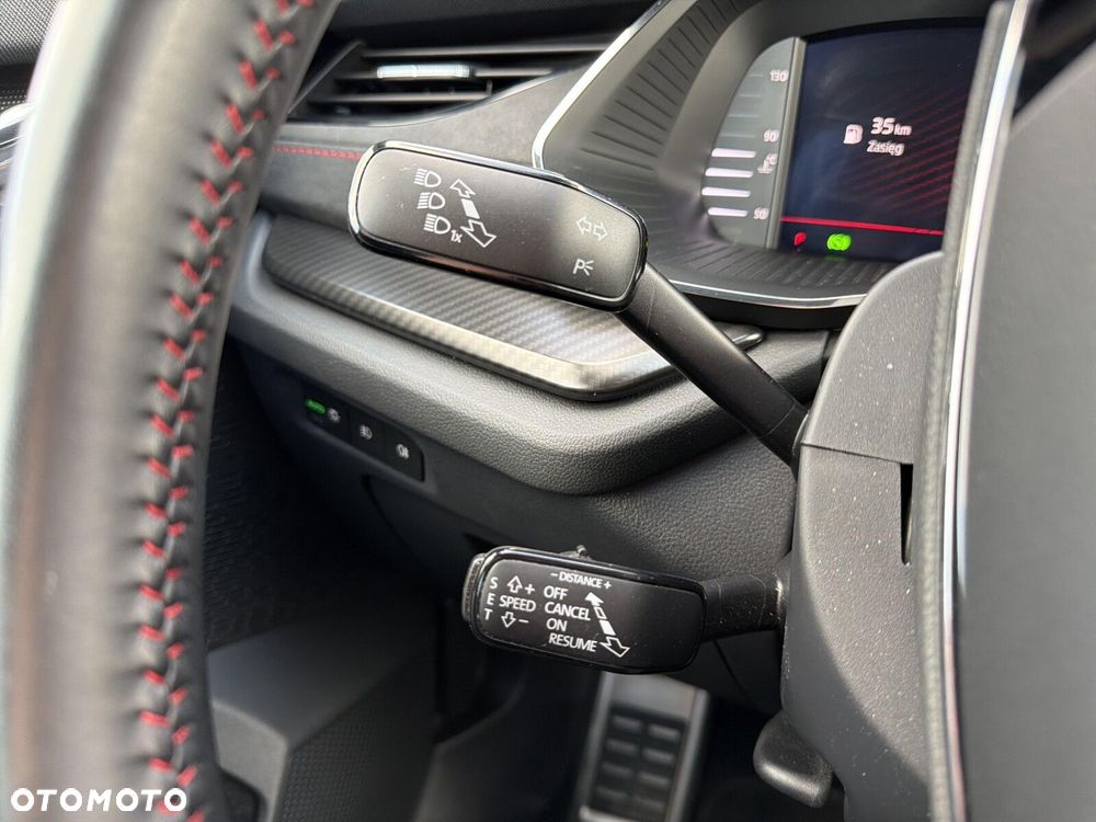 Skoda Octavia 2.0 TDI RS DSG - 25