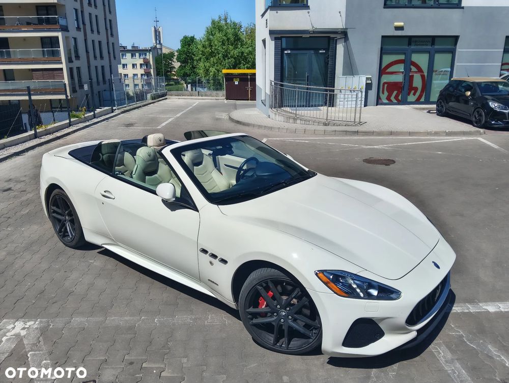 Maserati GranTurismo S - 9
