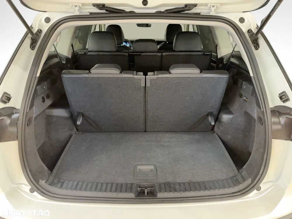 Volkswagen Tayron 2.0 TDI SCR 4MOTION DSG Life - 29