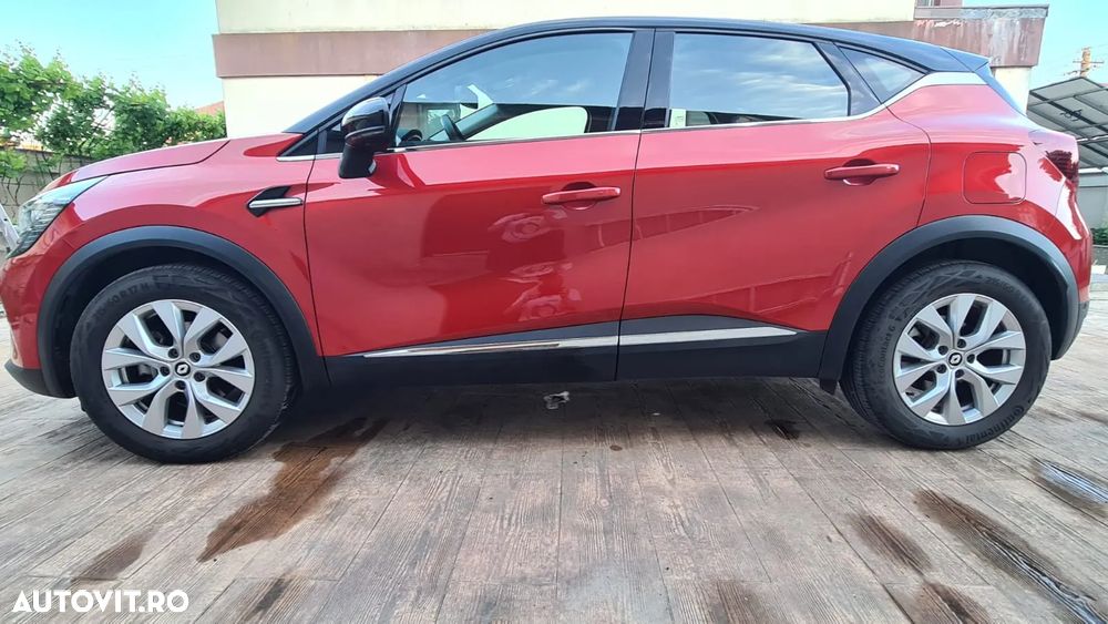 Renault Captur PHEV 160 Engineered - 11