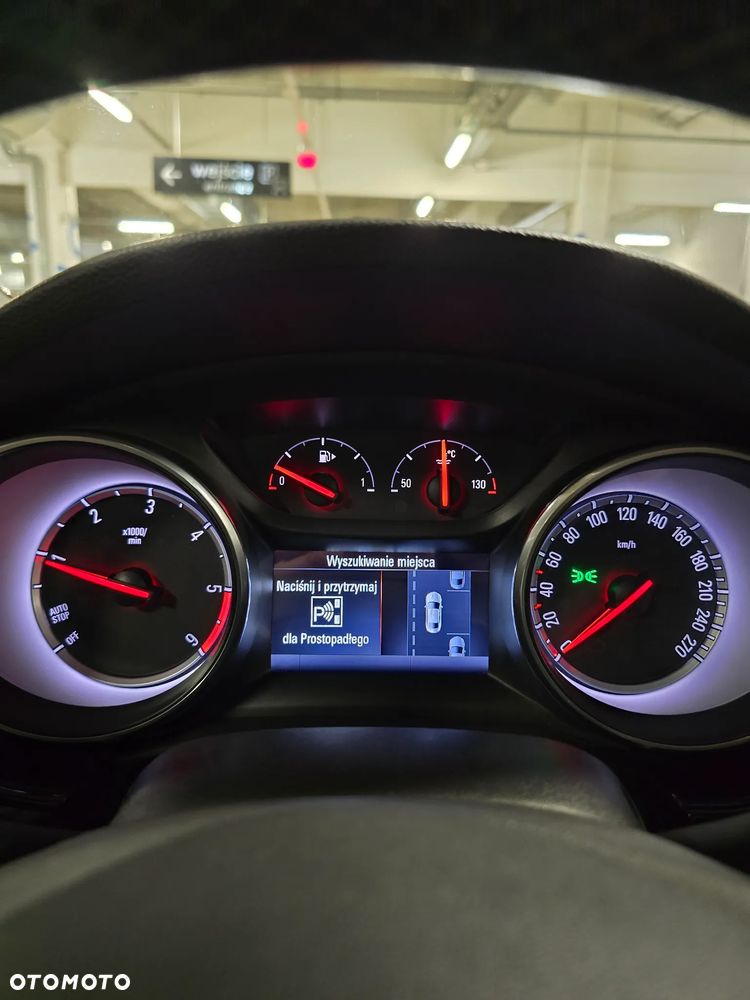 Opel Astra 1.6 CDTI Elite S&S - 21