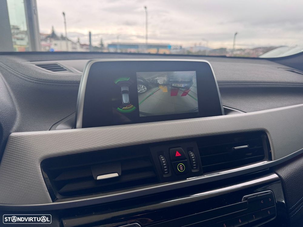 BMW X2 16 d sDrive Auto X Pack M - 13