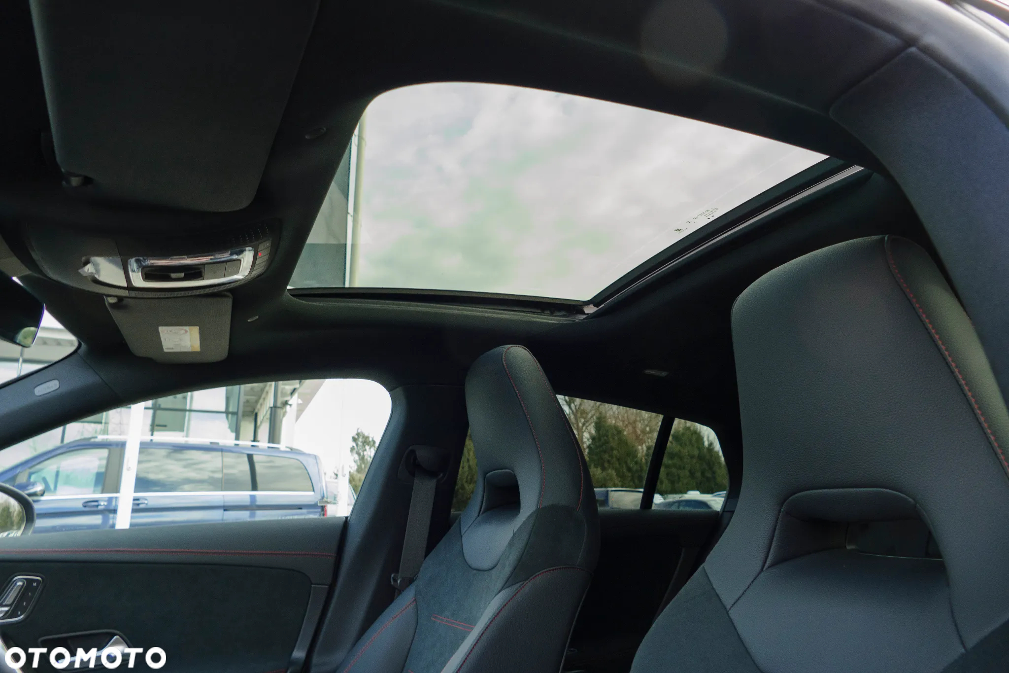 Mercedes-Benz CLA 200 AMG Line 7G-DCT - 23