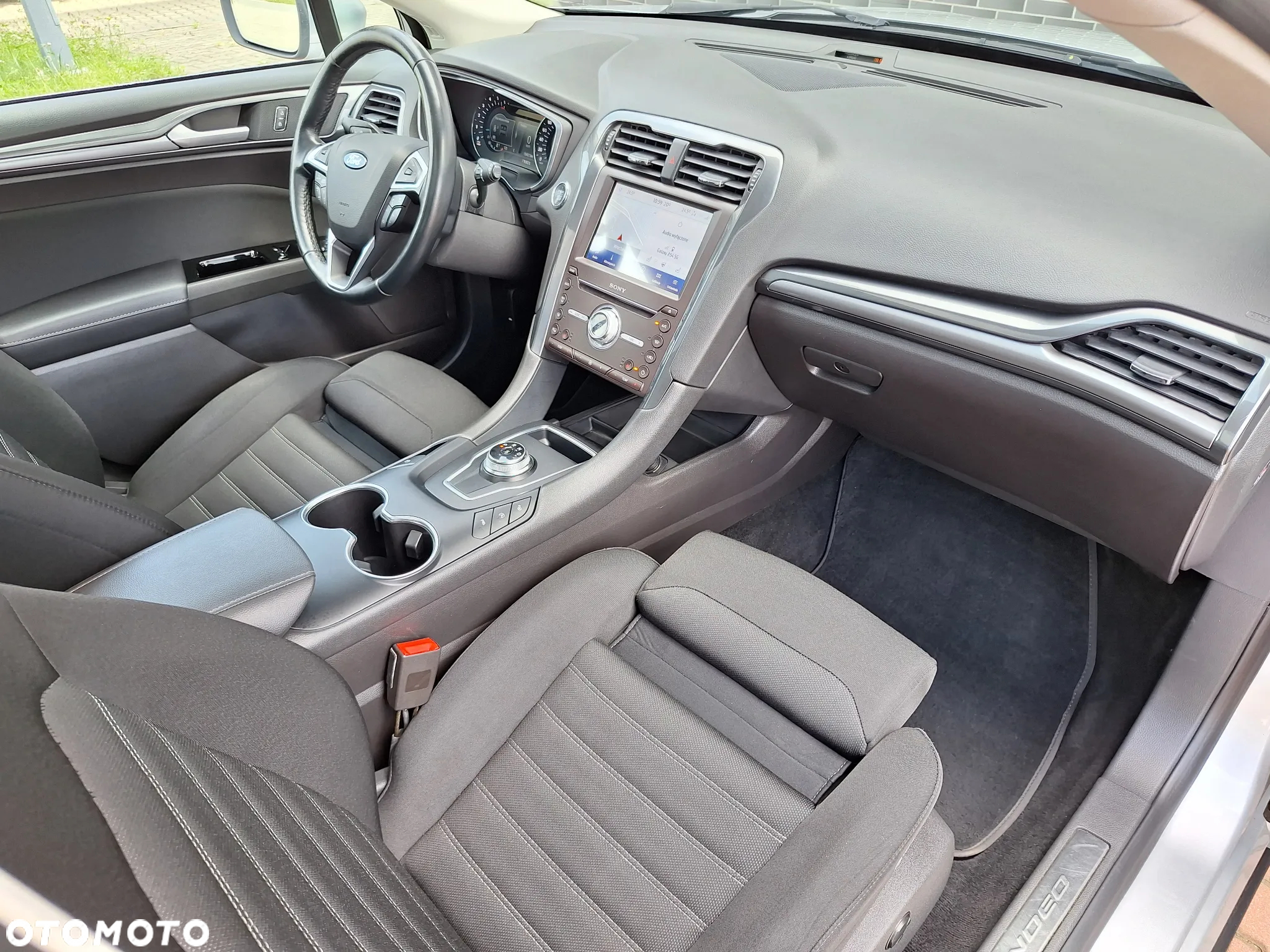 Ford Mondeo 2.0 EcoBlue Titanium - 29
