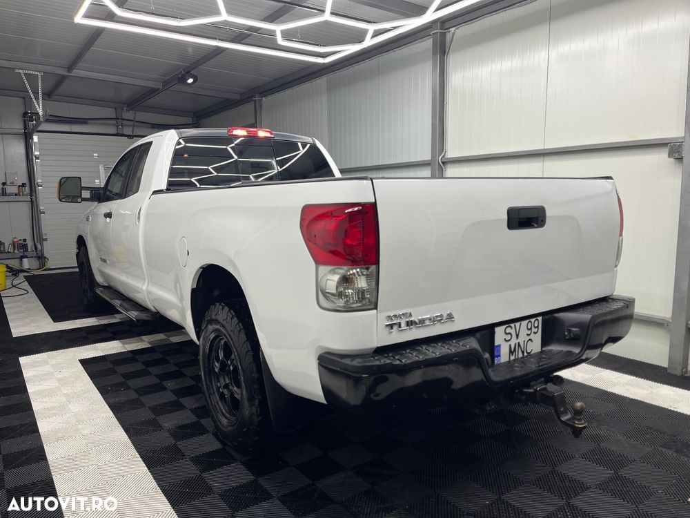 Toyota Tundra - 5
