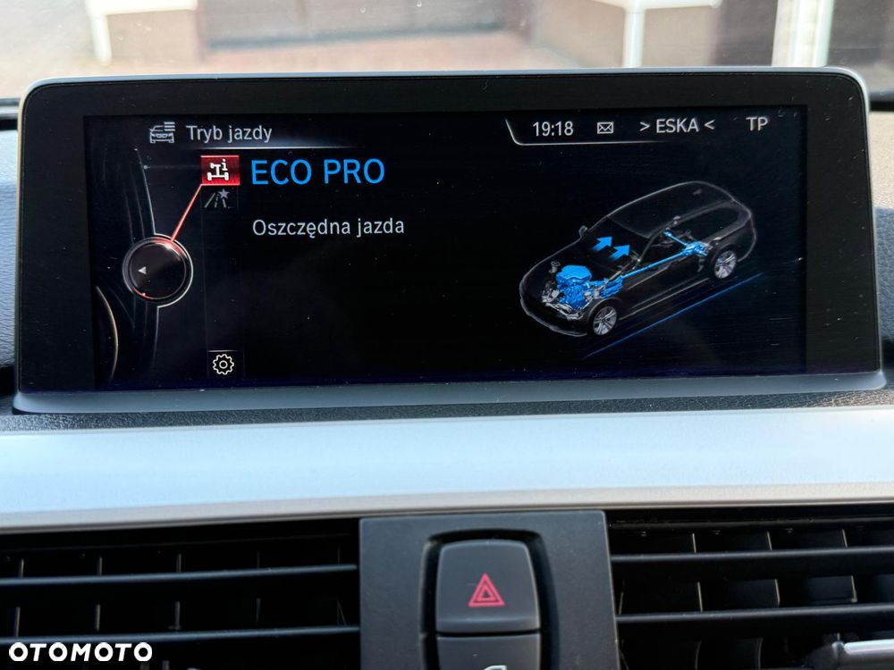 BMW Seria 3 320d Sport-Aut Efficient Dynamics Edition Sport Line - 19