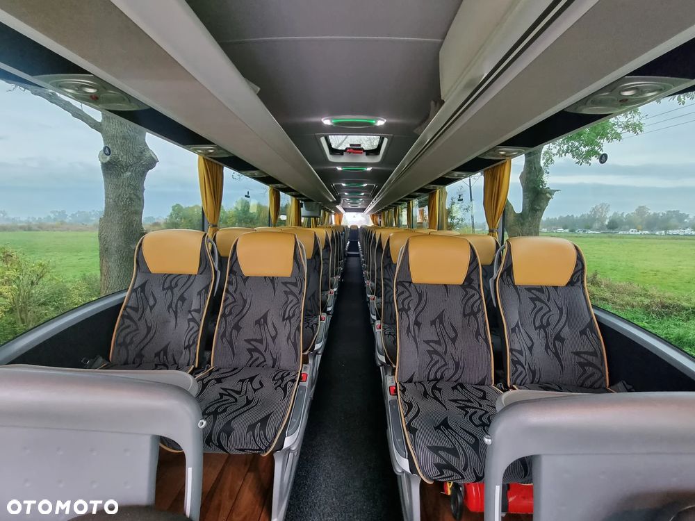 Mercedes-Benz Tourismo - 8