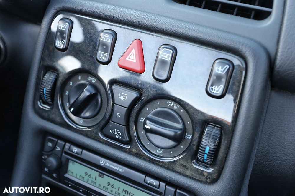 Mercedes-Benz CLK ver-cabrio-200-kompressor-automatik-avantgarde - 12