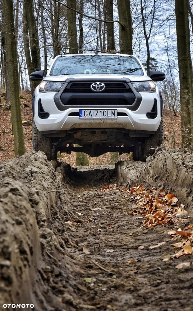 Toyota Hilux 2.4 D-4D Extra Cab DLX 4x4 - 16