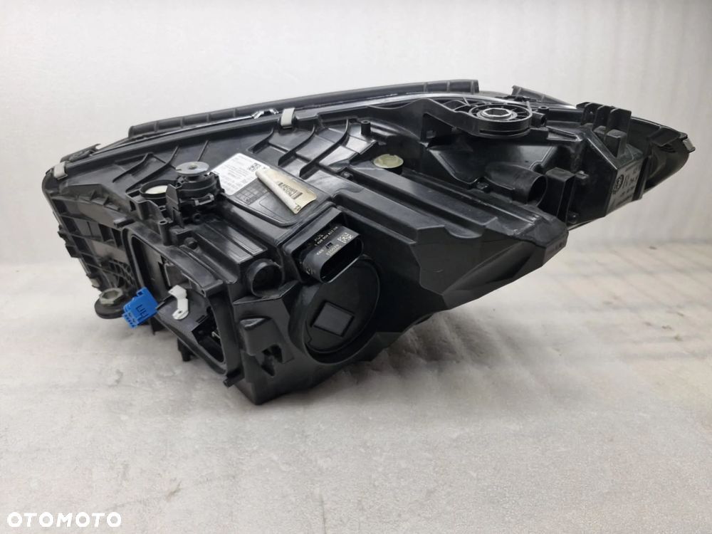 MERCEDES C-KLASA W206 FULL LED LAMPA PRAWA PRZÓD A2069068003. DIGITAL LIGHT. - 7