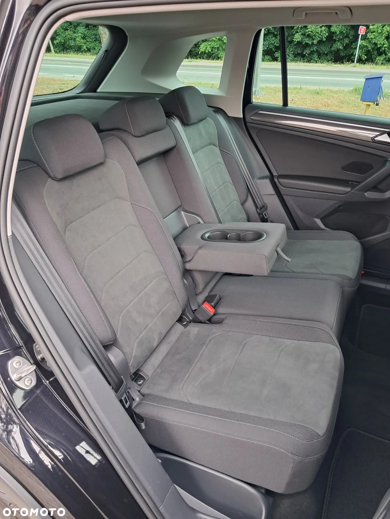 Volkswagen Tiguan 2.0 TDI SCR 4MOTION DSG Elegance - 14