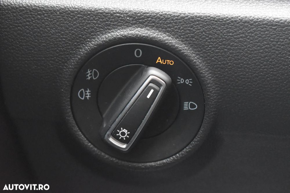 Volkswagen T-Roc 2.0 TDI DSG Design - 32