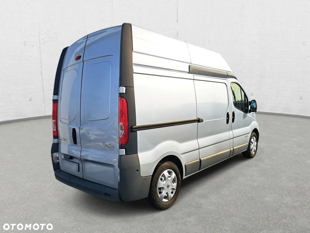 Renault Trafic L2H2 - 5