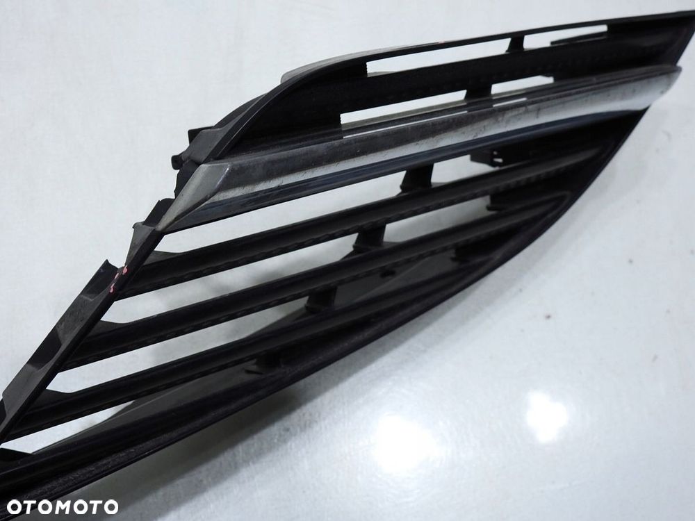 KRATKA GRILL NERKA LEWA NISSAN PRIMERA P12 - 8