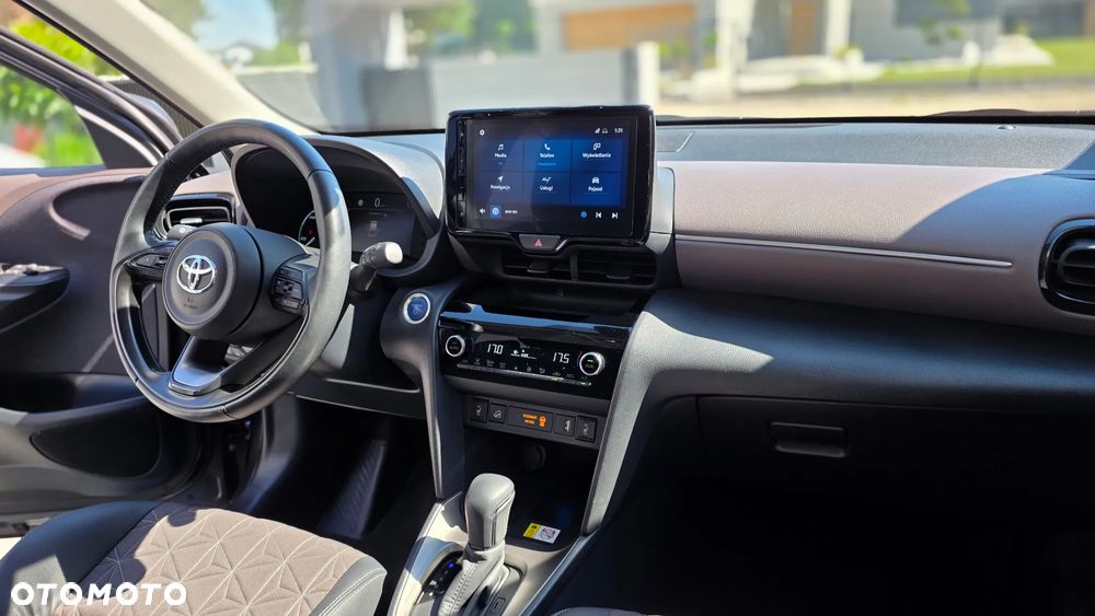Toyota Yaris Cross Hybrid 1.5 Executive 4x4 - 18
