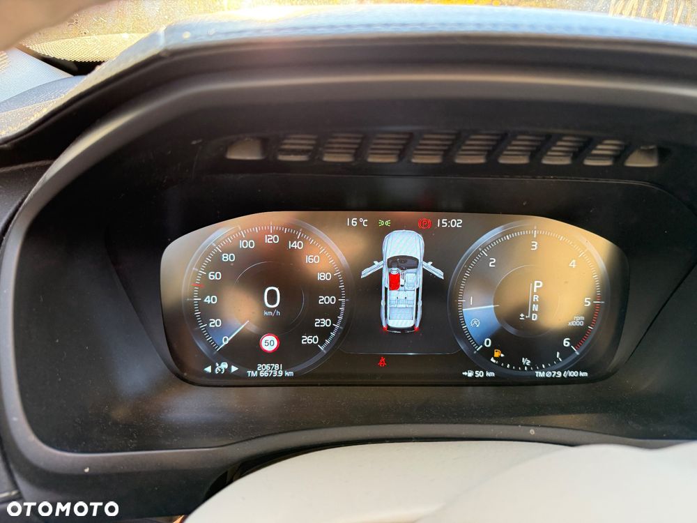 Volvo XC 90 D5 AWD Inscription - 33