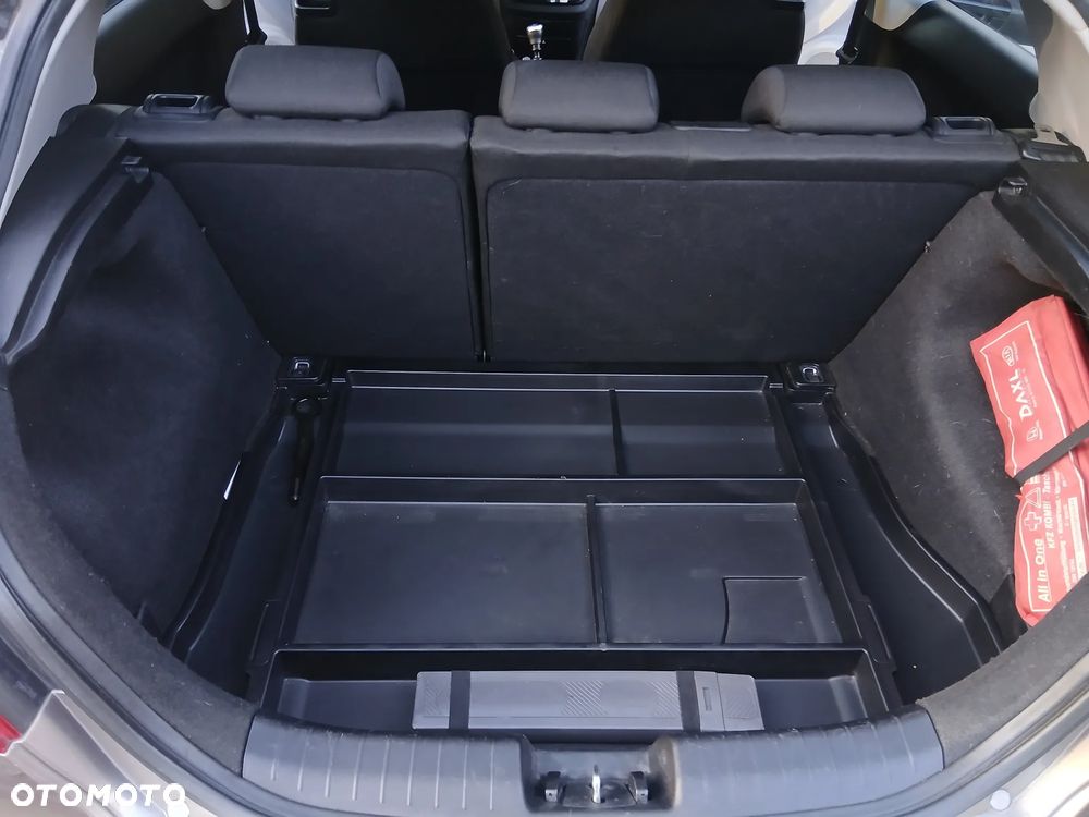 Kia Ceed 1.6 Comfort + - 23