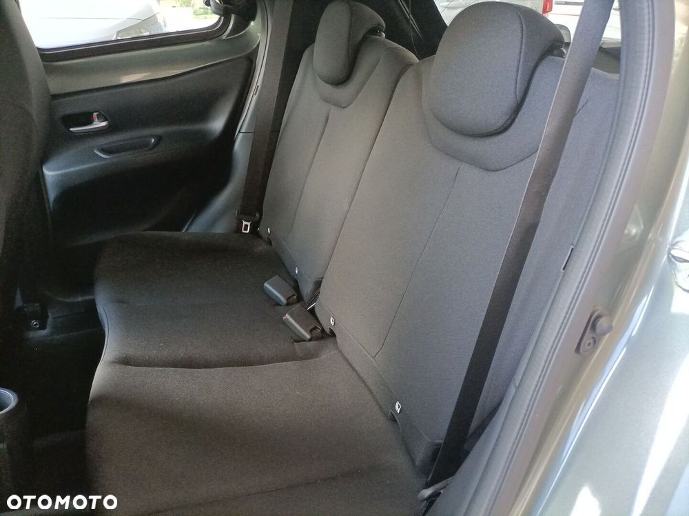 Toyota Aygo X - 12