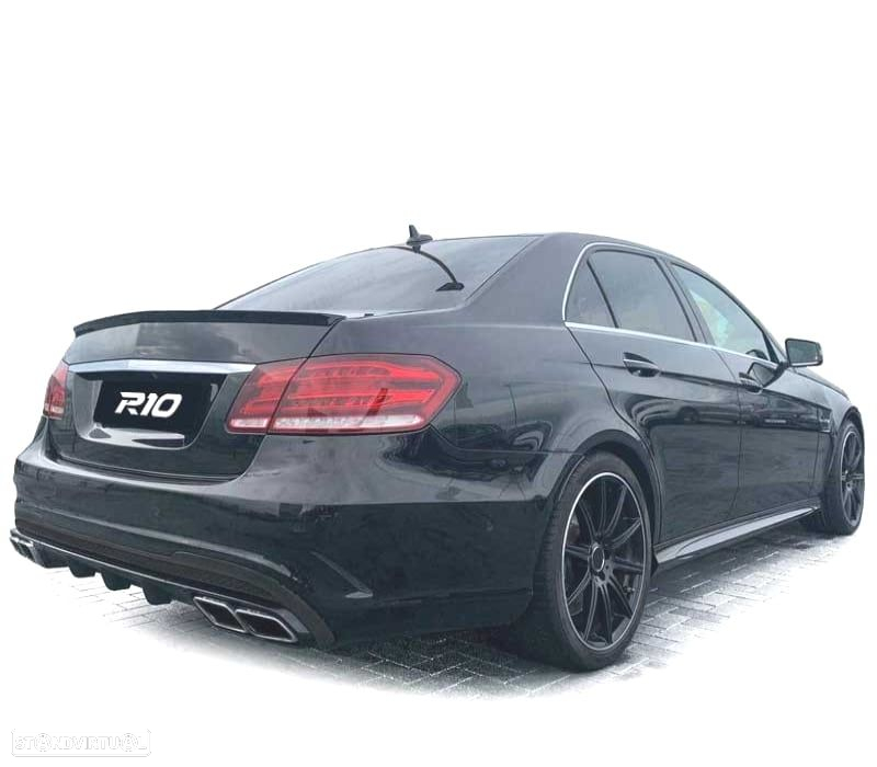 DIFUSOR MERCEDES CLASE E W212 SEDAN 13-16 LOOK AMG + PONTEIRAS DE ESCAPE CROMADAS - 4