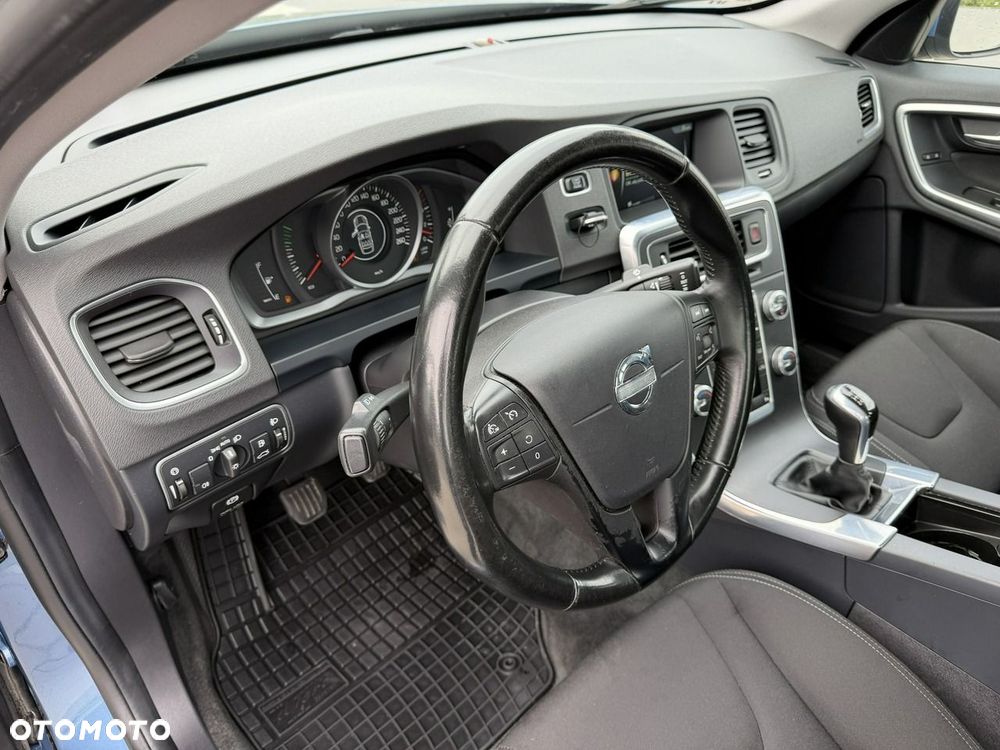 Volvo S60 D4 Kinetic - 21
