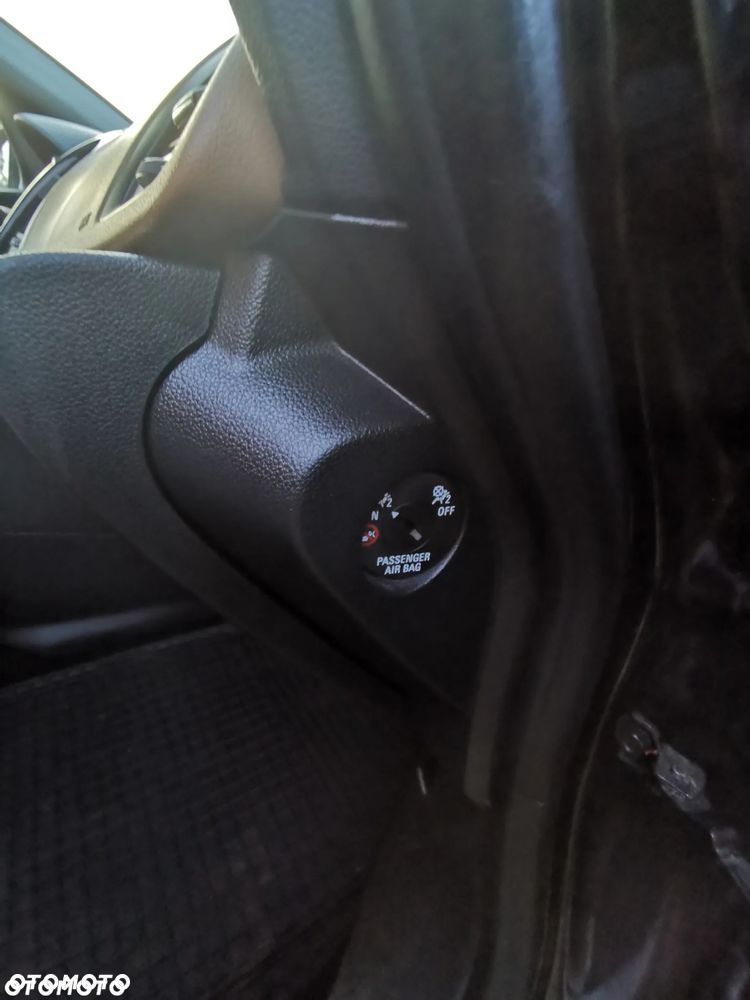 Opel Astra 1.4 T Sport S&S EU6 - 13