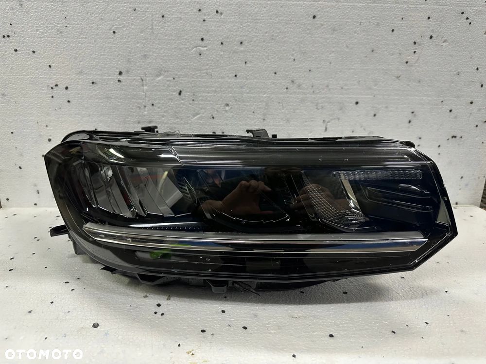 VW T-CROSS LAMPA PRZEDNIA PRAWA FULL LED 2GM941006B ORYGINAŁ! - 1