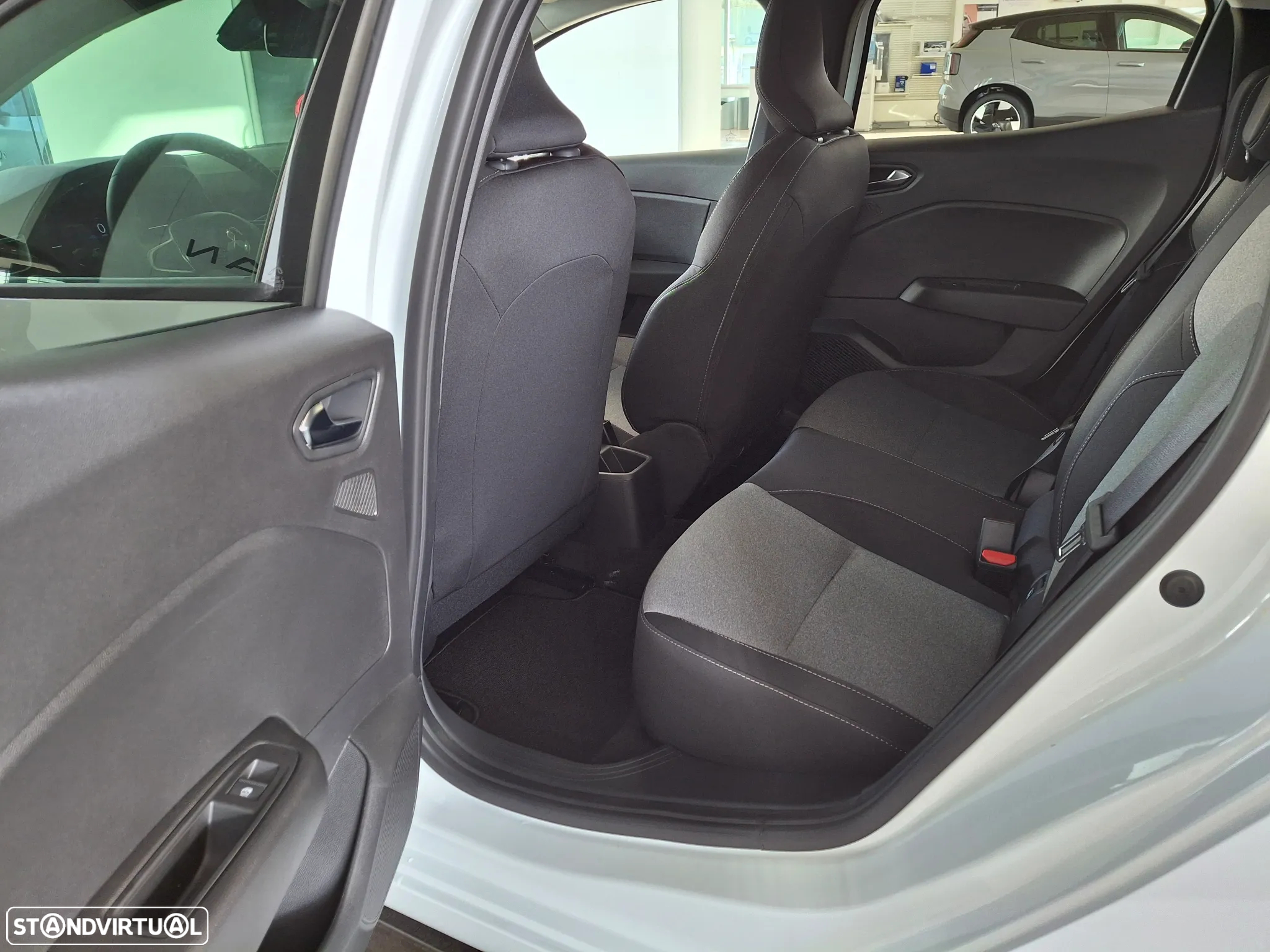 Mitsubishi Colt 1.0 MPI-T Kaiteki - 6