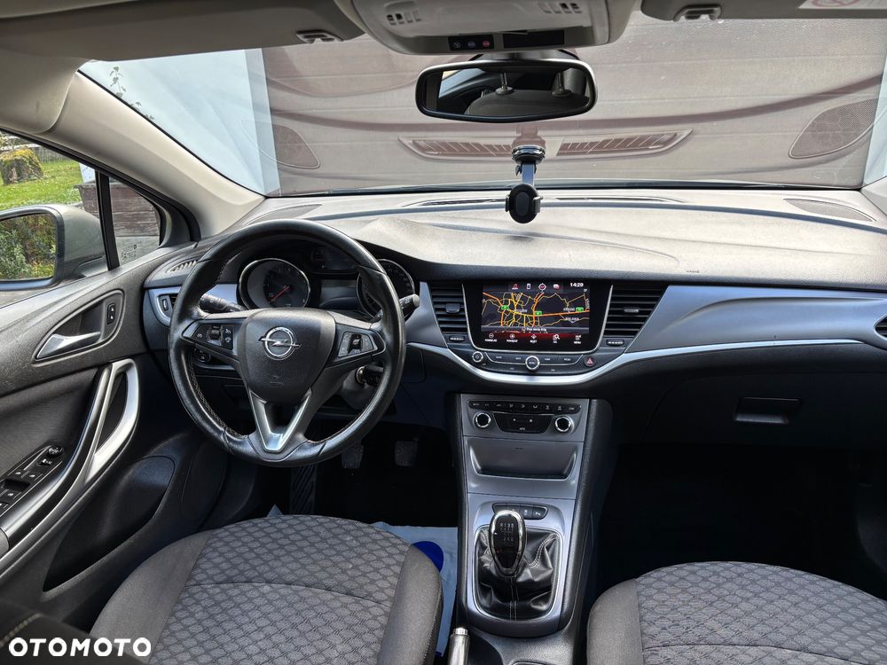 Opel Astra 1.4 Turbo Business - 15