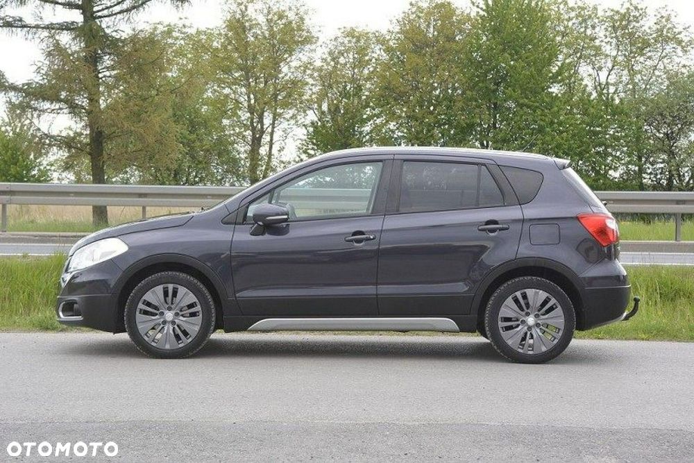 Suzuki SX4 S-Cross 1.6 Premium 4WD - 3