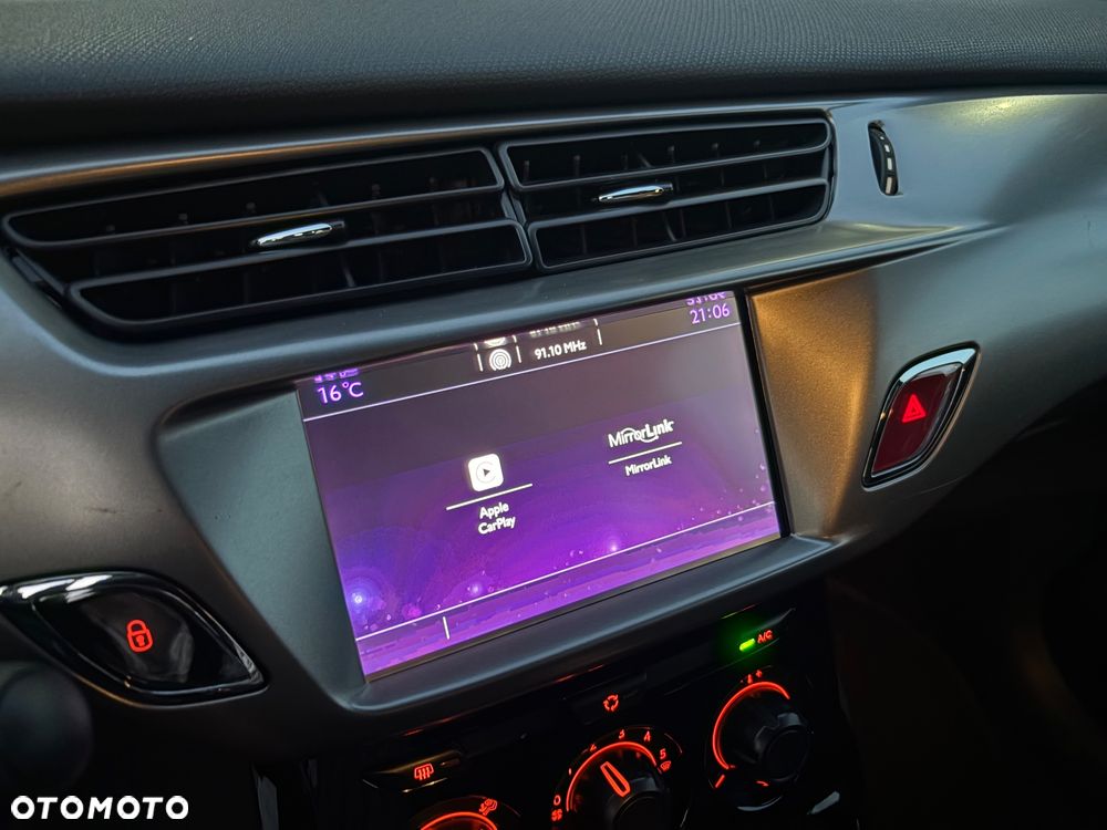 Citroën DS3 PureTech 110 Start & Stop SoChic - 40