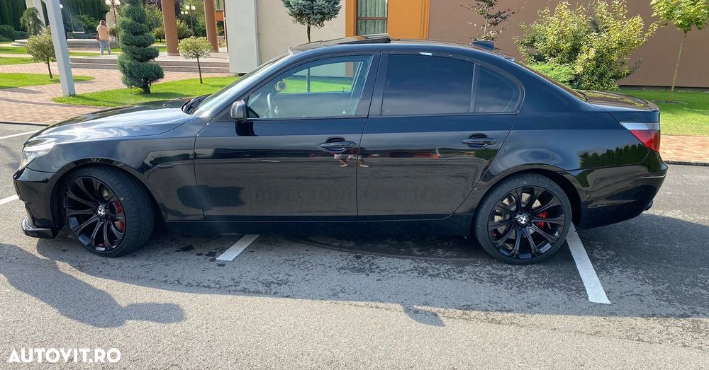BMW Seria 5 535d Touring Aut. - 4