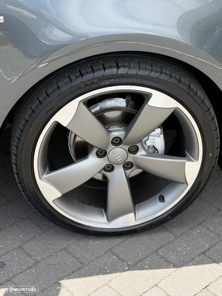 Audi A1 Sportback 1.6 TDI S tronic S line edition - 17