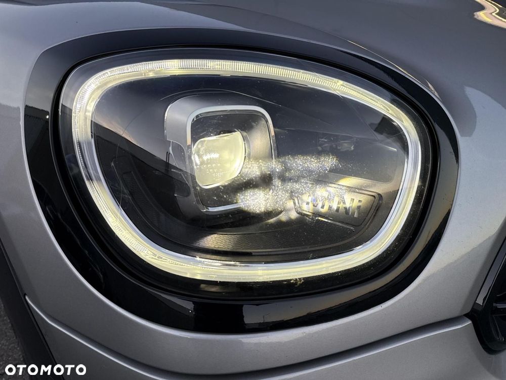 MINI Countryman - 25