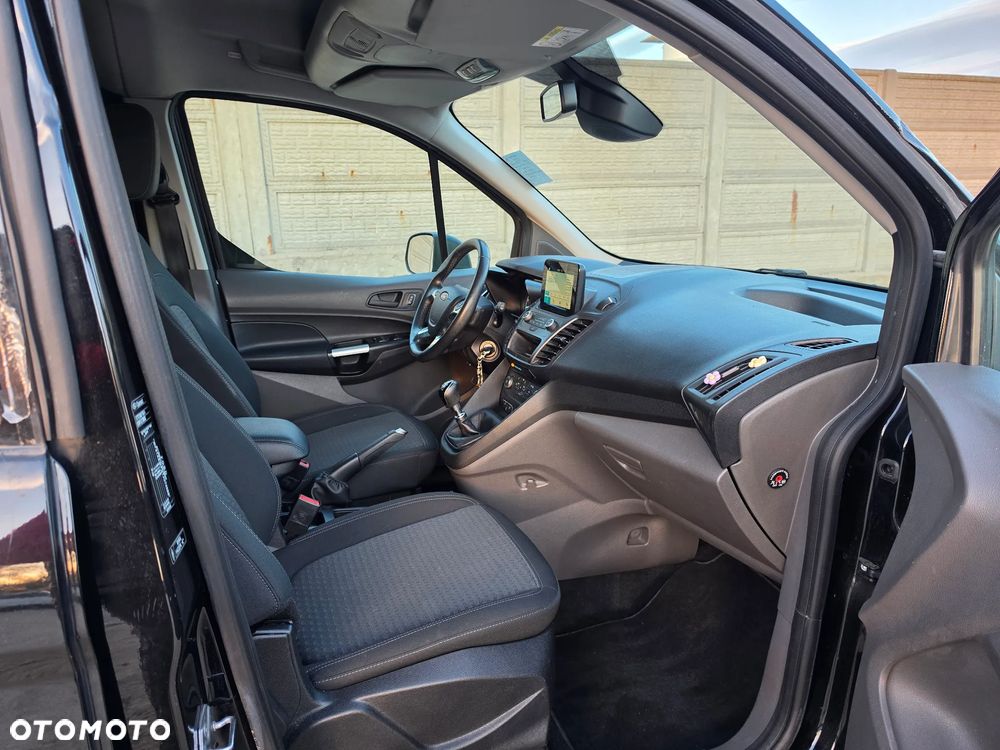Ford Tourneo Connect - 12