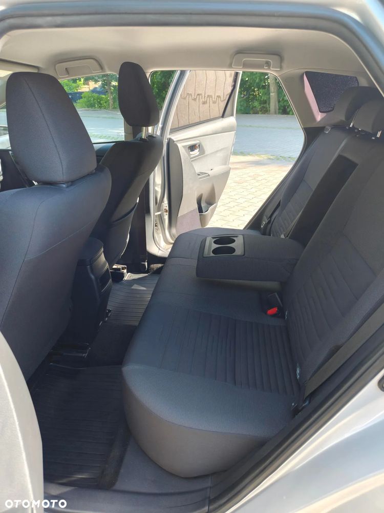Toyota Auris - 22