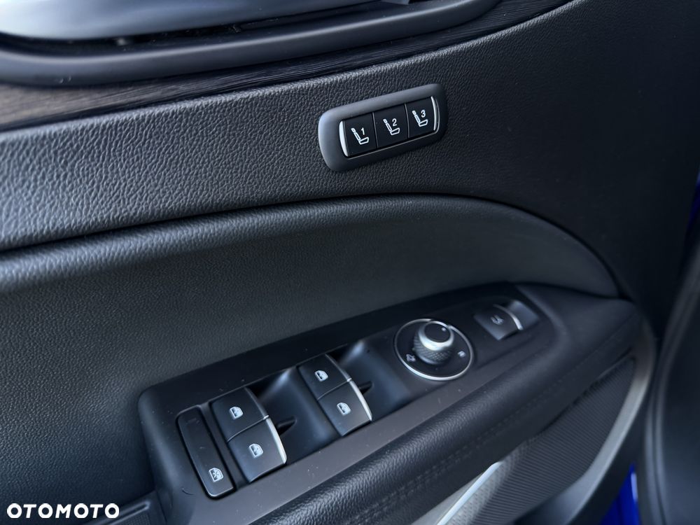 Alfa Romeo Stelvio - 24