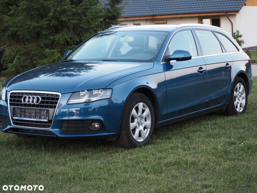 Audi A4 Avant 2.0 TDI DPF Ambiente - 4