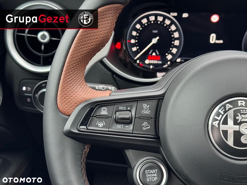 Alfa Romeo Stelvio - 21
